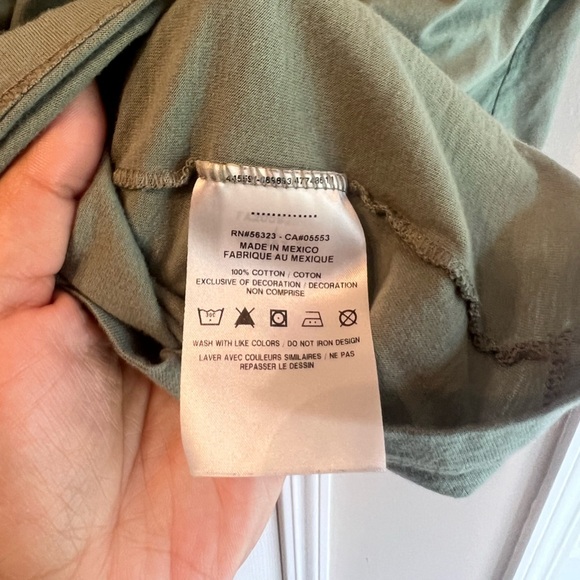 Womens Nike Las Vegas Tshirt size L - Picture 5 of 5